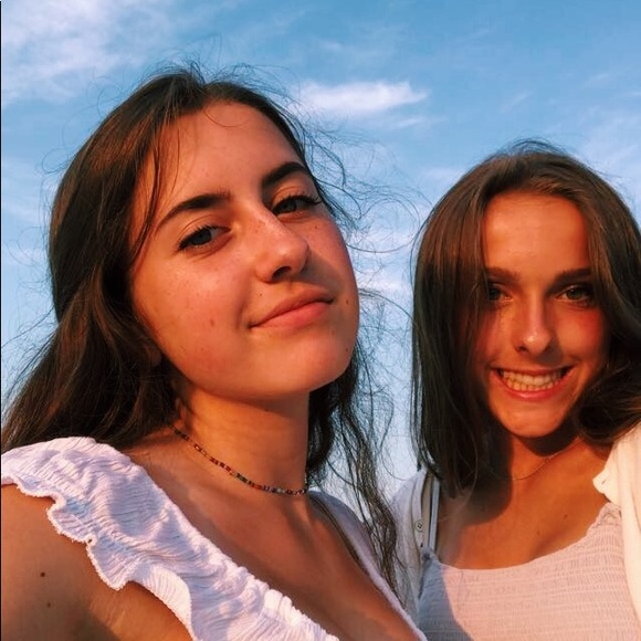 Meet your Posher, Anna - Picture 1 of 1